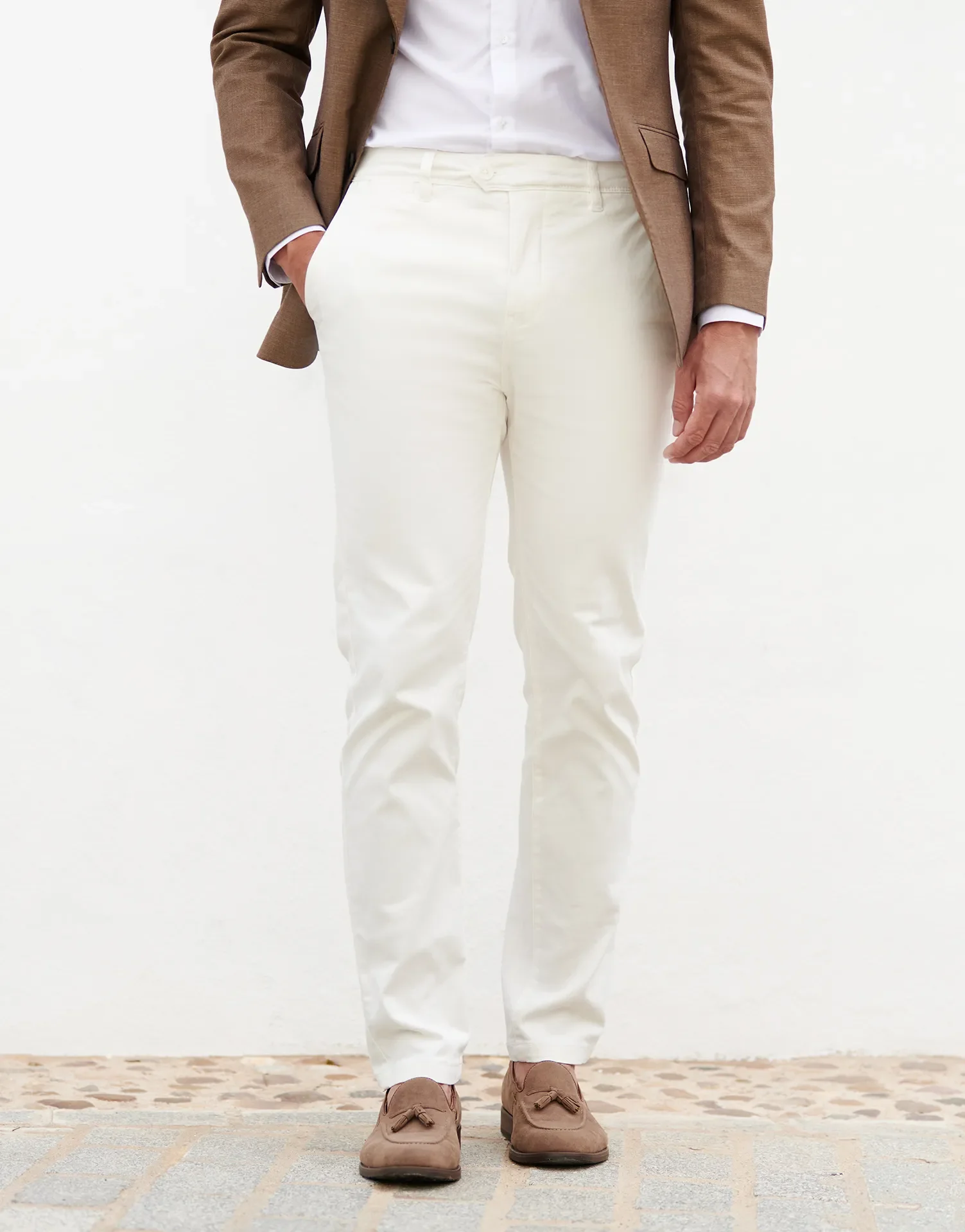 PANTALONES CHINOS DE HOMBRE